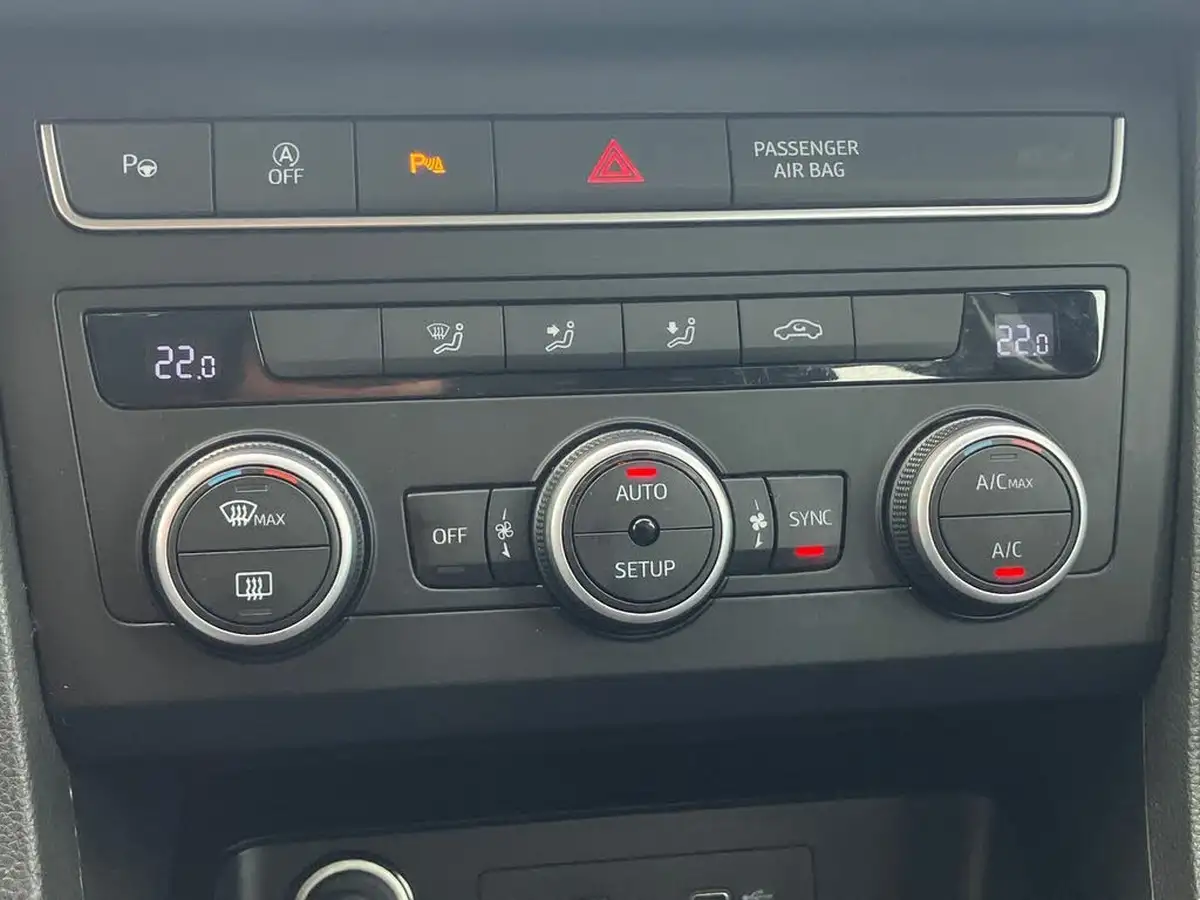 2022-seat-ateca-10-tsi-se-technology-big-13