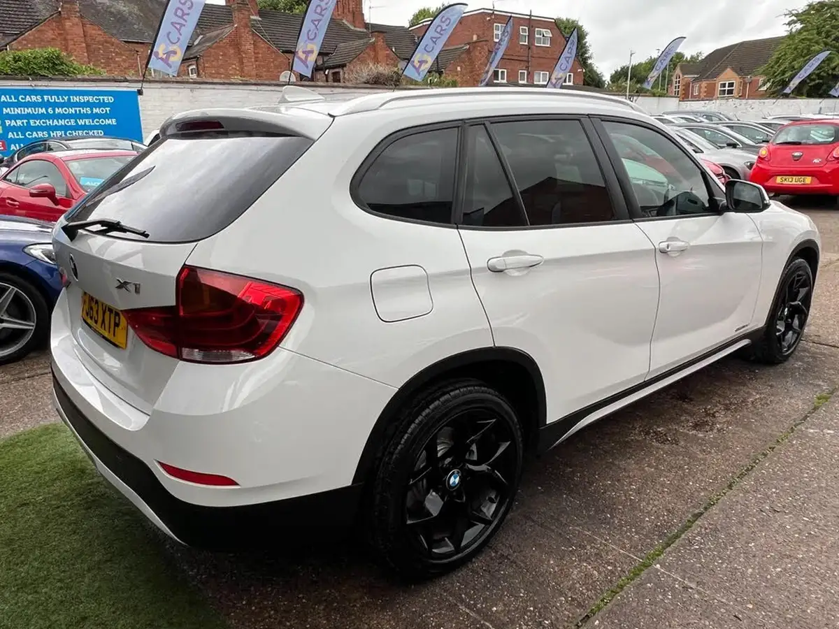2013-bmw-x1-20td-sdrive18d-xline-auto-big-14