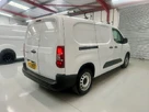 2023-peugeot-partner-15-bluehdi-950-professional-premium-100pseu6d-ss-small-4