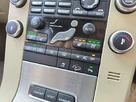 2011-volvo-xc70-30-t6-se-small-18