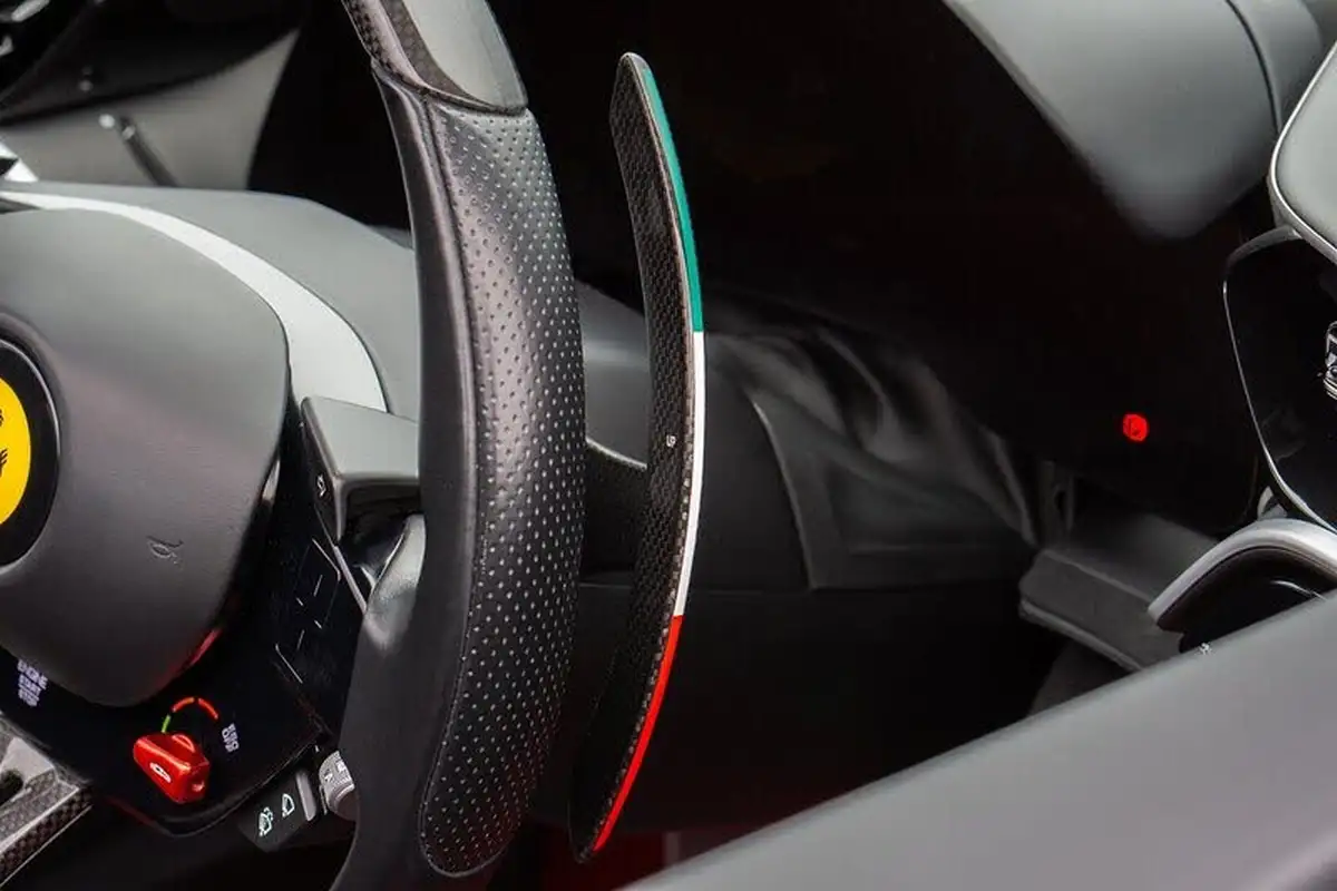 2023-ferrari-296-gts-big-29