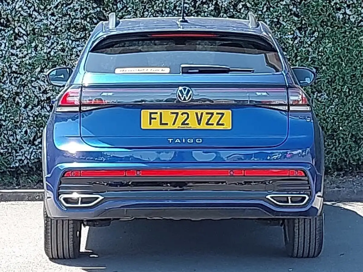 2022-volkswagen-taigo-10-tsi-r-line-big-17
