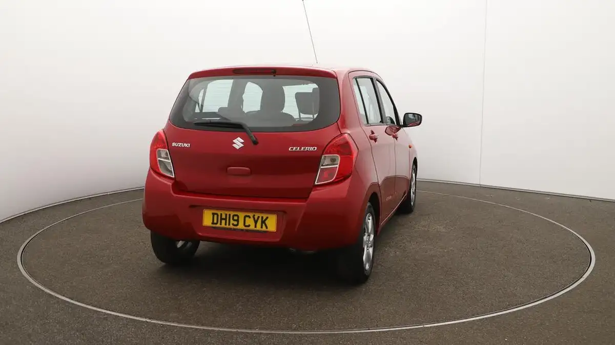 2019-suzuki-celerio-10-sz3-dualjet-big-51