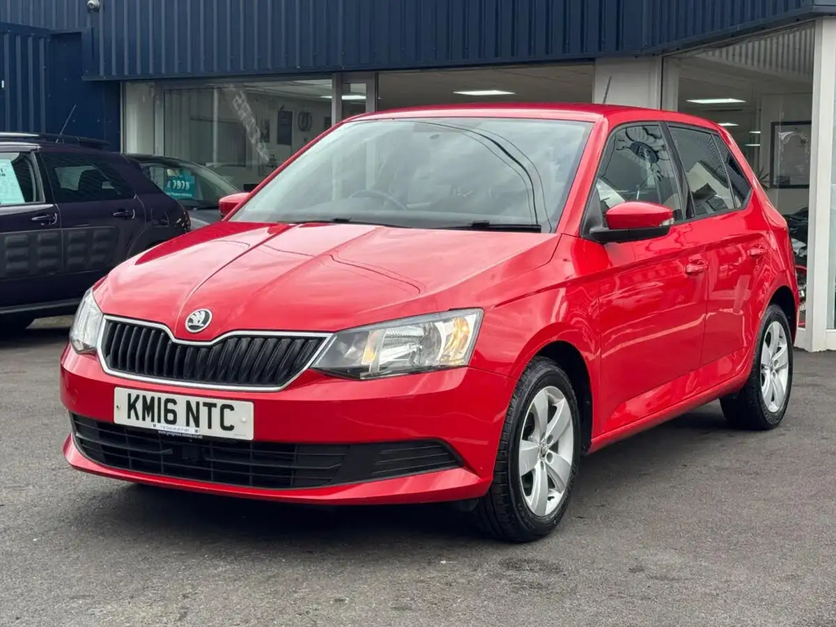 2016-skoda-fabia-12-tsi-se-90ps-hatchback-big-7
