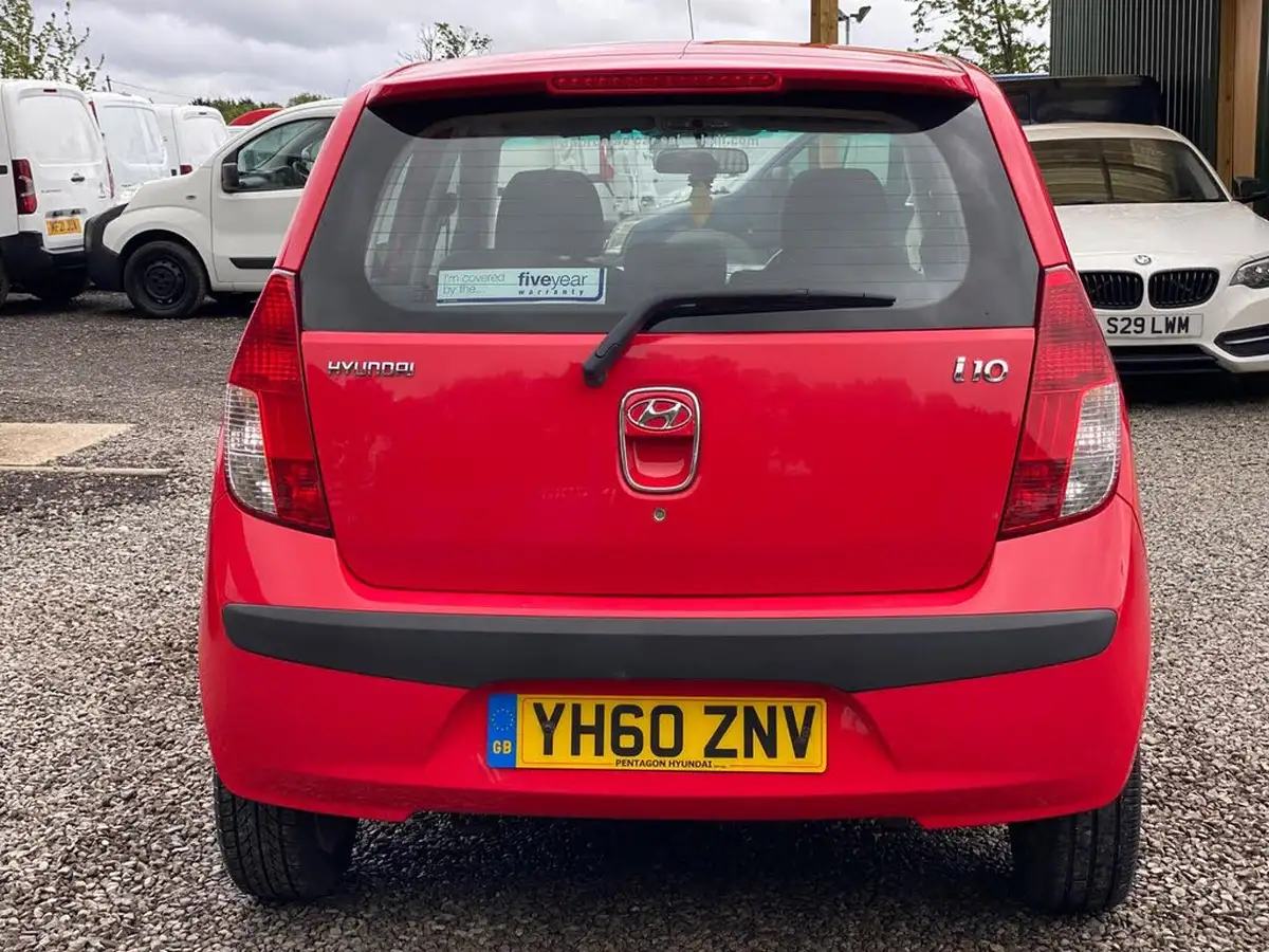 2010-hyundai-i10-12-style-big-21