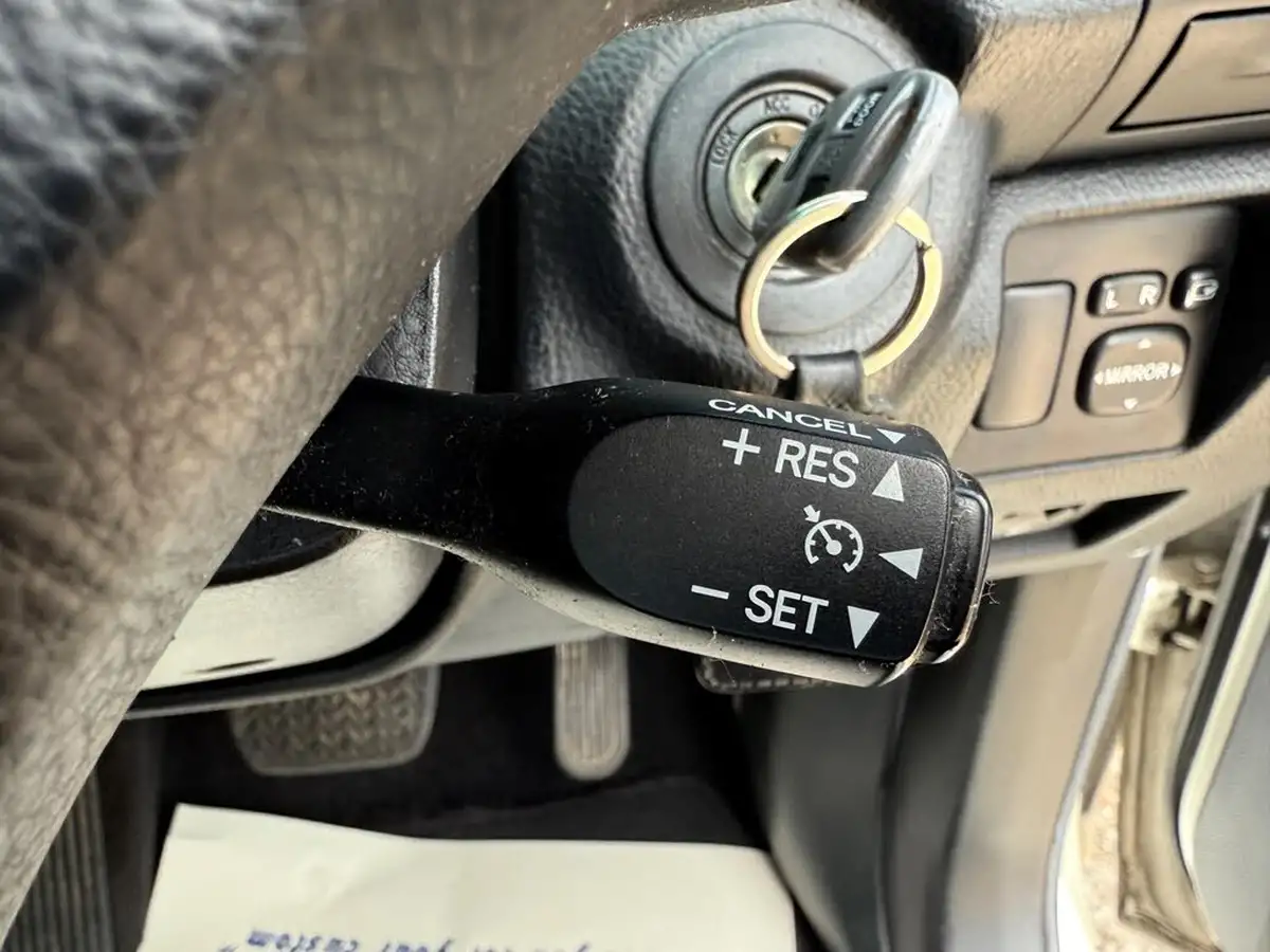 2006-lexus-rx-400h-33-se-l-big-17