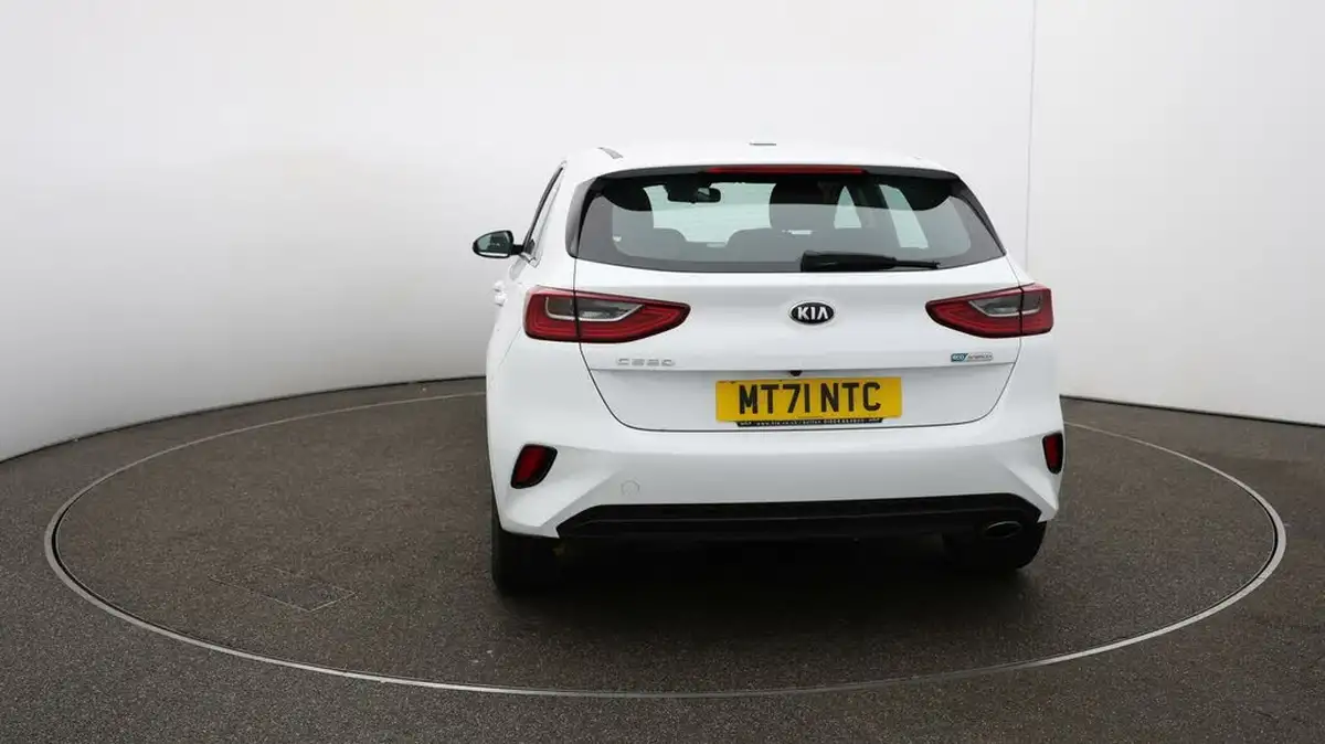 2021-kia-ceed-16crdi-2-134bhp-48v-mhev-hatchback-big-56