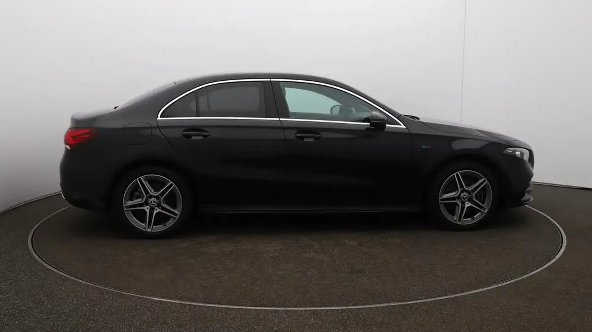 2020-mercedes-benz-a-class-13-a250e-amg-line-saloon-4d-big-49