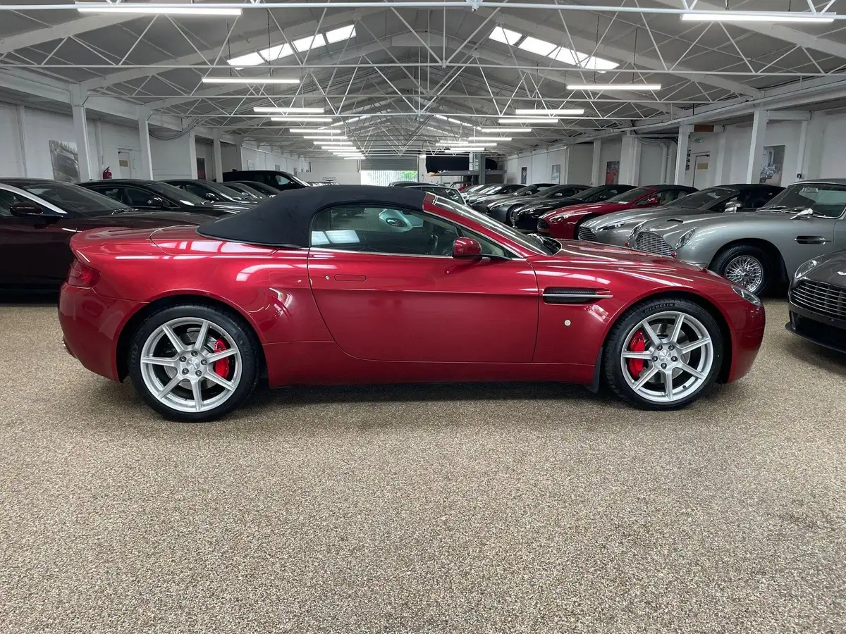 2007-aston-martin-vantage-43-convertible-sportshift-big-6