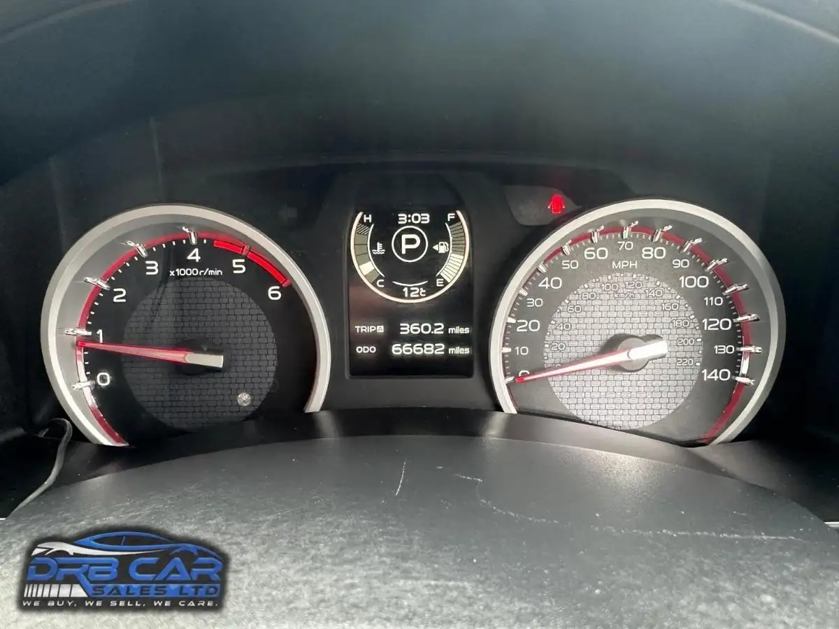 2019-isuzu-d-max-19td-blade-auto-big-8