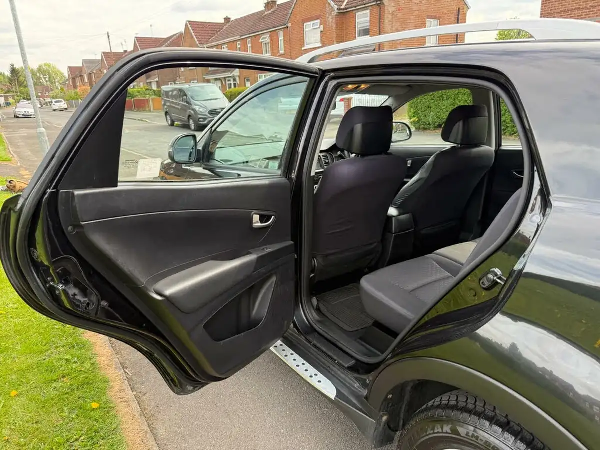 2012-ssangyong-korando-big-30