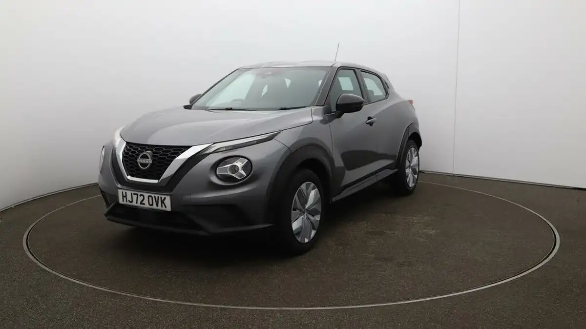 2022-nissan-juke-10-dig-t-acenta-dct-big-28