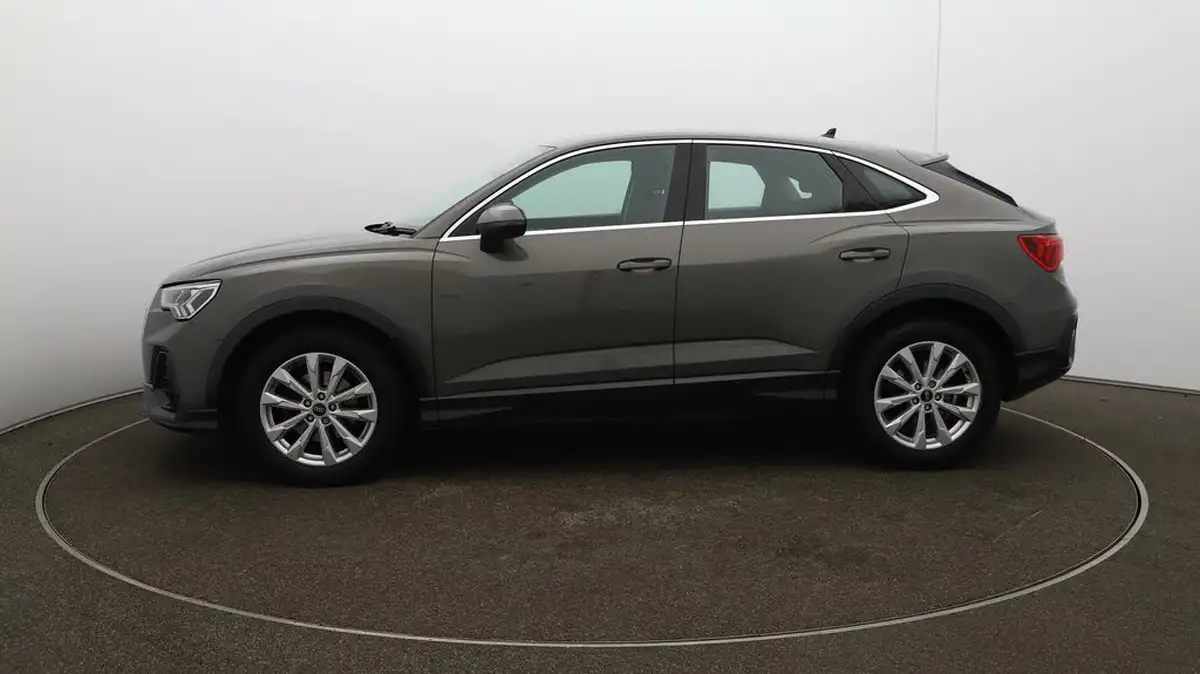 2022-audi-q3-15-35-tfsi-cod-sportback-s-tronic-big-55
