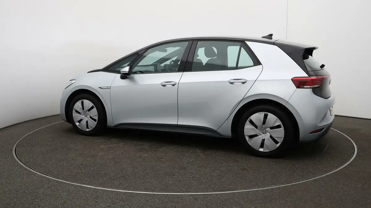 2020-volkswagen-id3-e-life-big-40