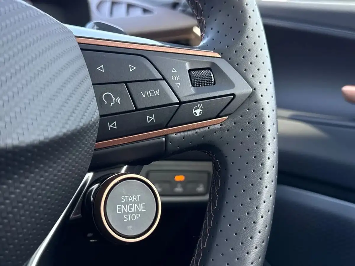 2025-cupra-terramar-15-e-hybrid-vz-first-edition-big-37