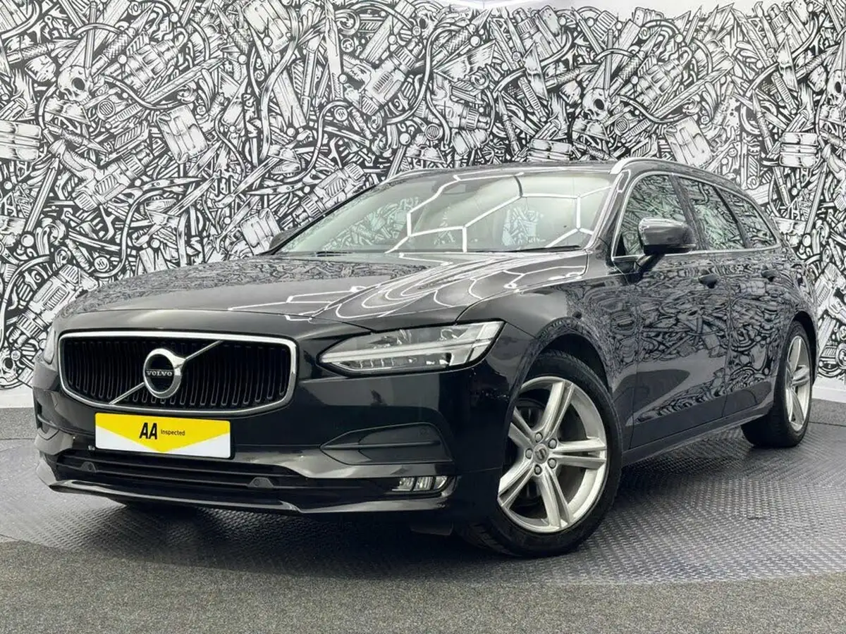 2020-volvo-v90-20td-d4-momentum-plus-big-4