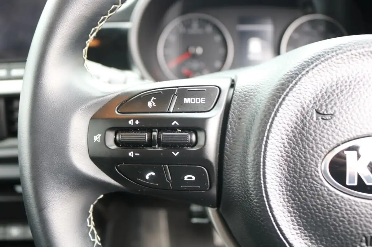 2021-kia-picanto-10-3-auto-seq-big-27