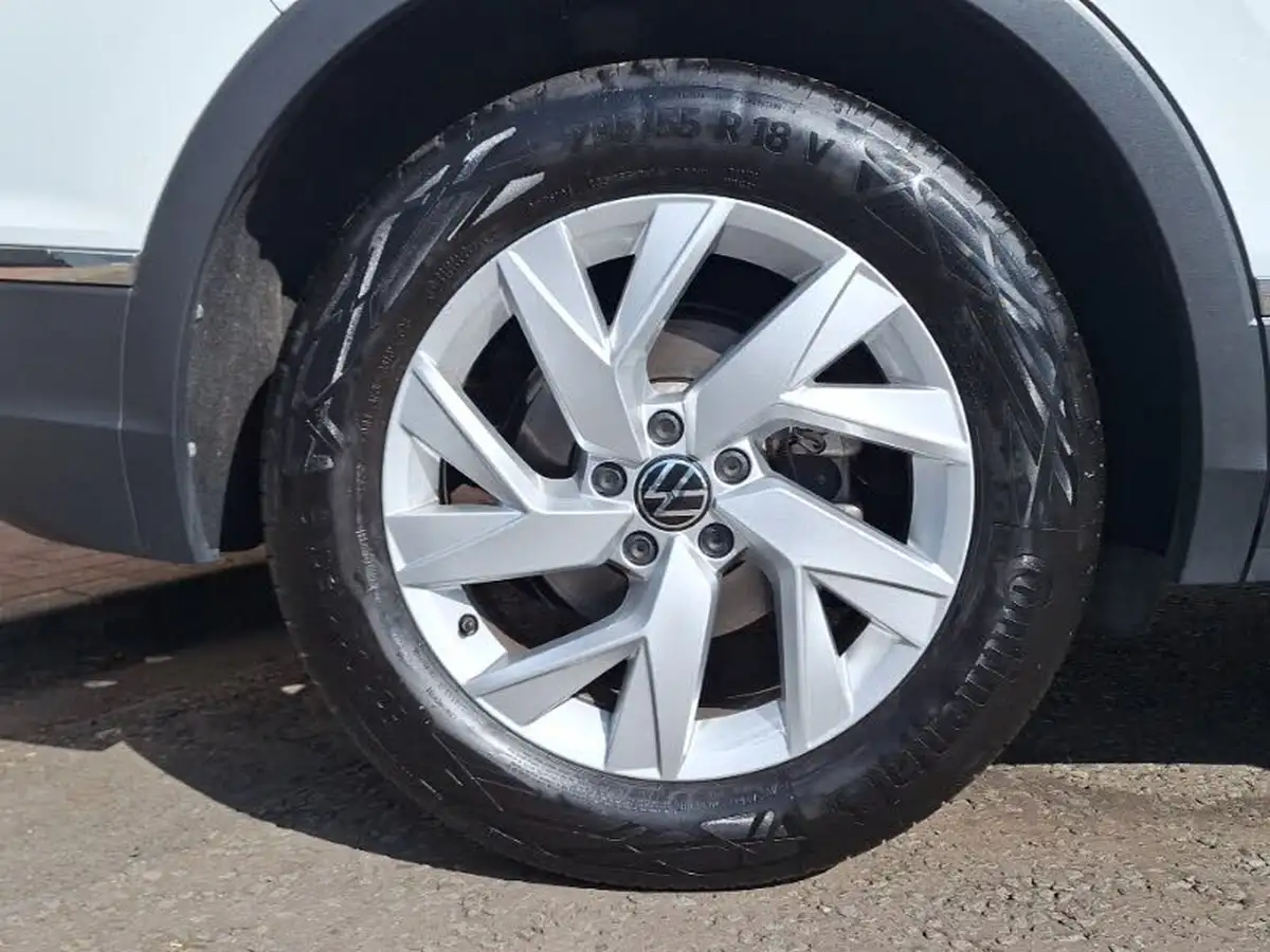 2023-volkswagen-tiguan-15-tsi-life-150ps-dsg-big-11