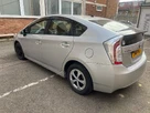 2015-toyota-prius-hybrid-small-5