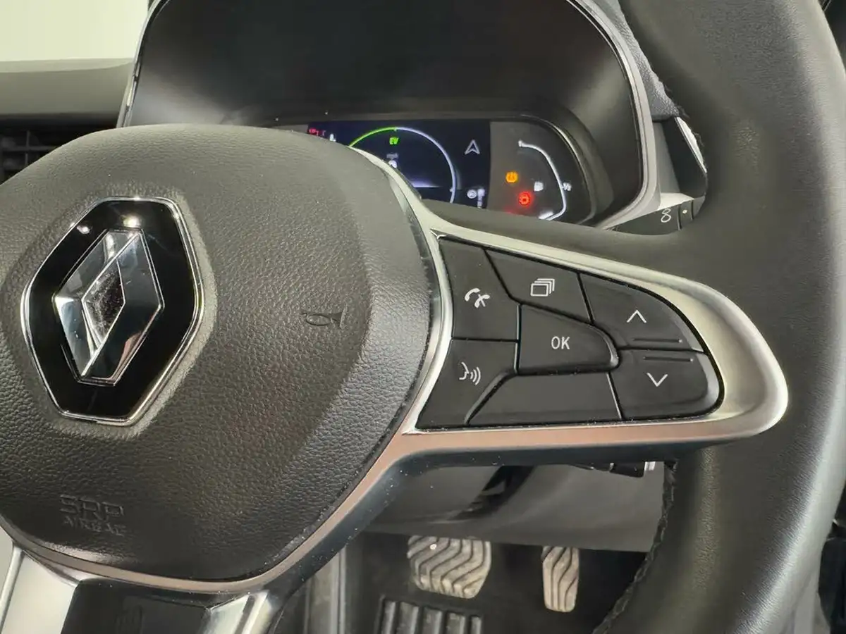 2022-renault-clio-16-techno-big-25