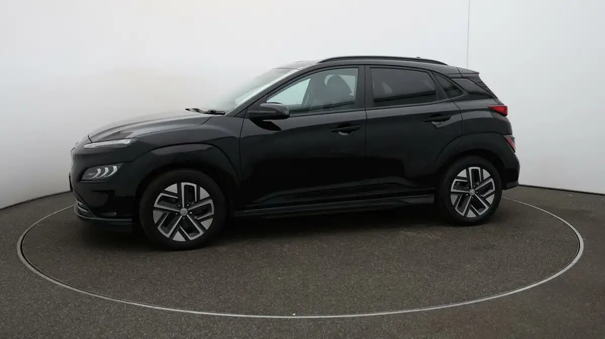 2021-hyundai-kona-e-ultimate-big-62