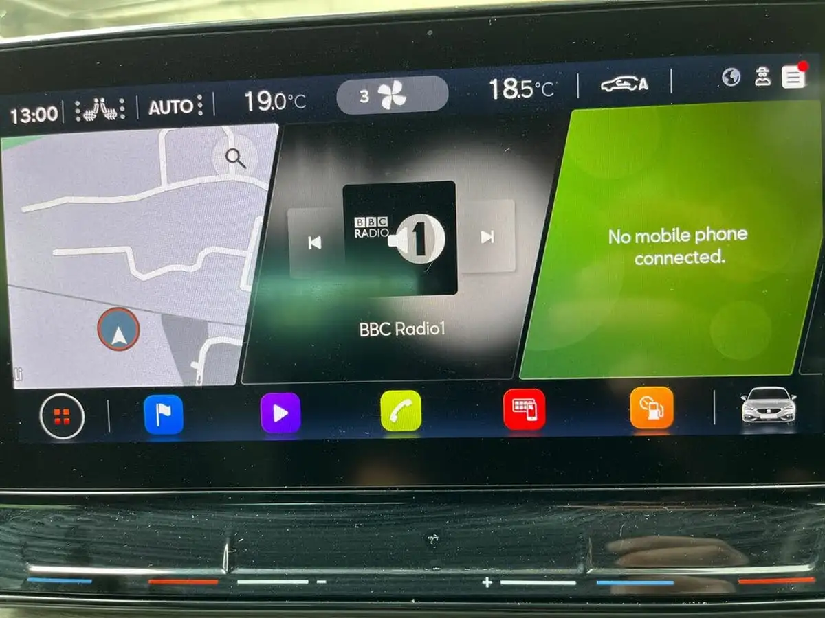 2022-seat-leon-10-etsi-evo-xcellence-hatchback-big-24