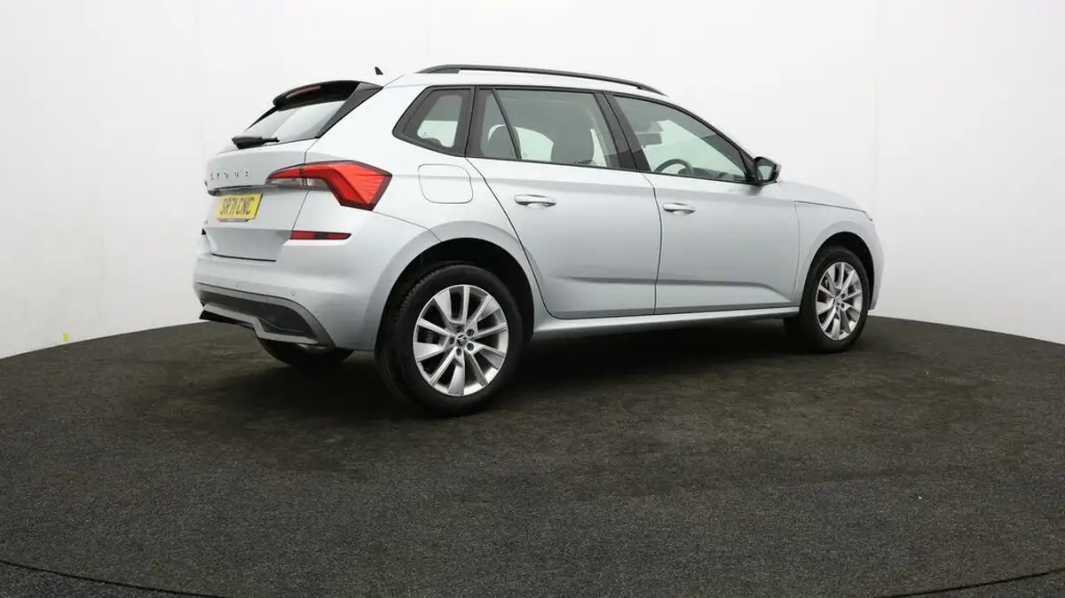 2021-skoda-kamiq-10-tsi-se-109ps-dsg-big-25