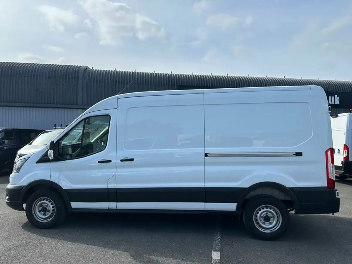 2022-ford-transit-big-27