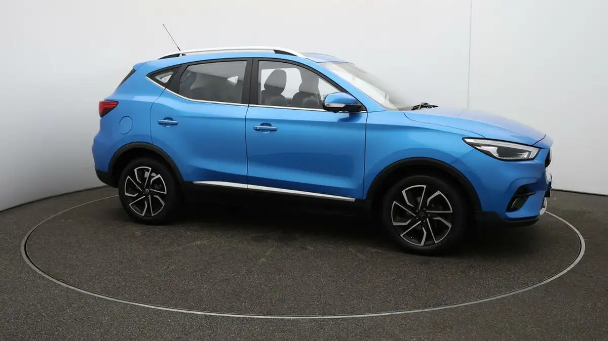 2021-mg-zs-suv-10t-gdi-exclusive-big-40