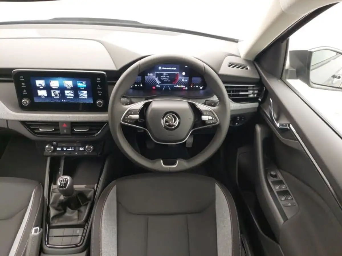 2024-skoda-kamiq-10-tsi-se-95ps-big-6