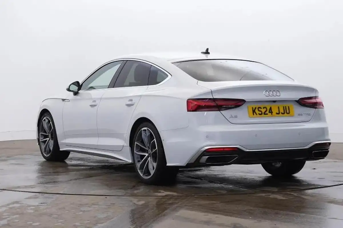 2024-audi-a5-20-35-tfsi-s-line-sportback-5d-big-2