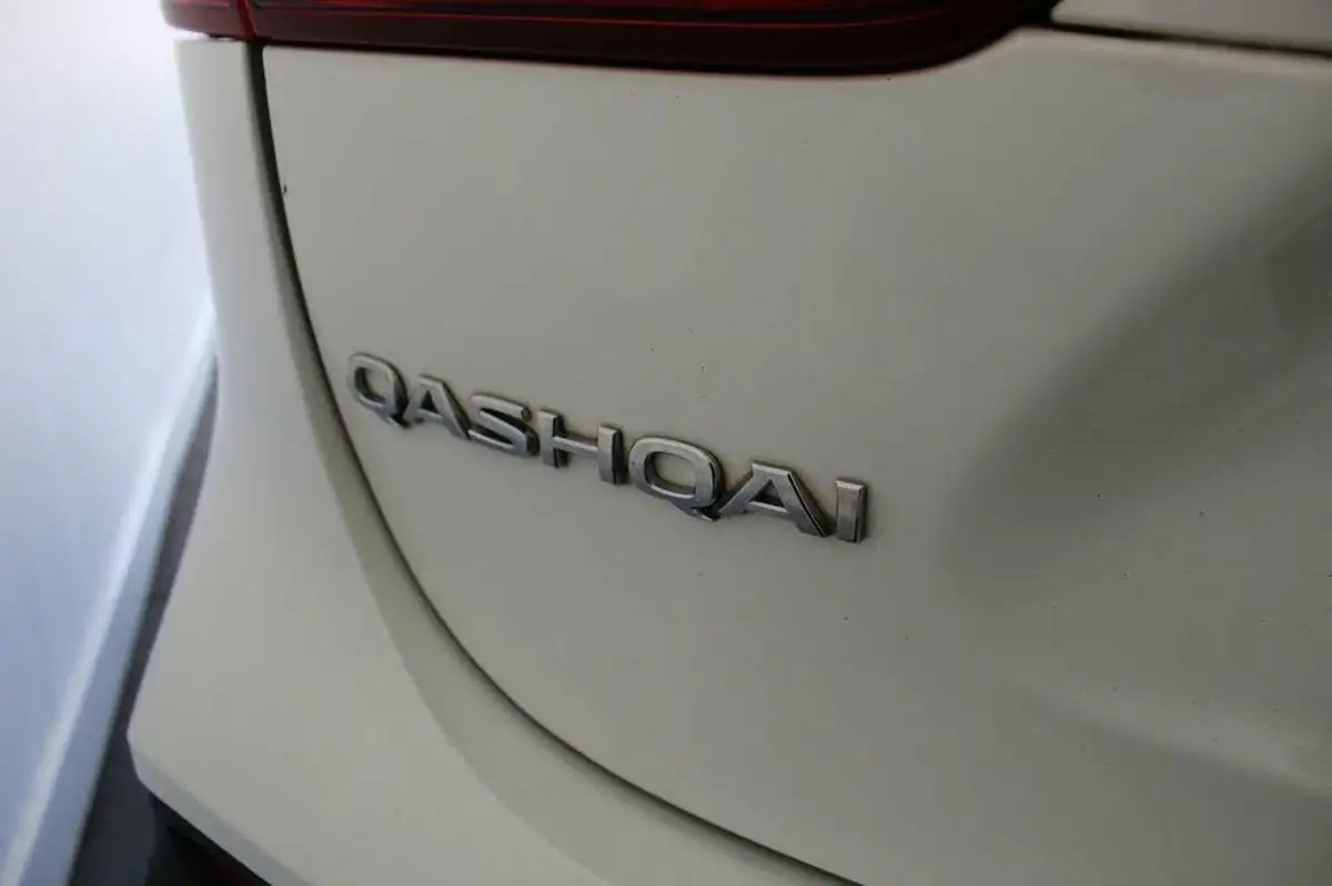 2017-nissan-qashqai-15dci-n-connecta-big-17