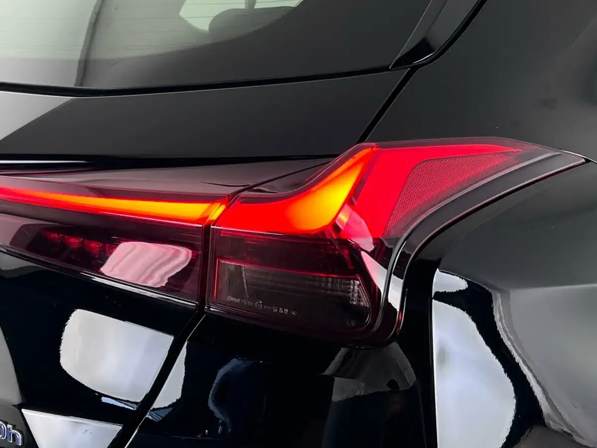 2021-lexus-ux-250h-20-ux-184bhp-without-navigation-big-7