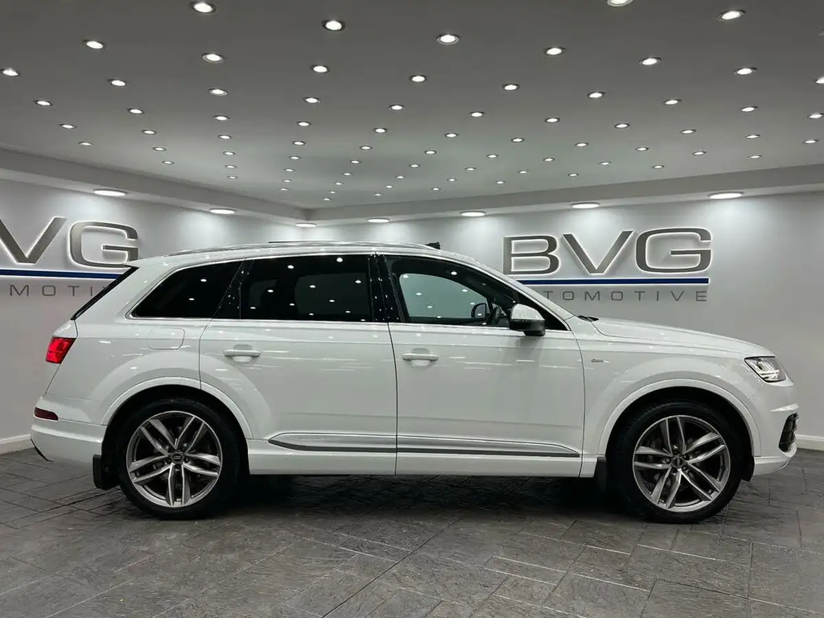 2016-audi-q7-30tdi-quattro-s-line-272ps-big-5