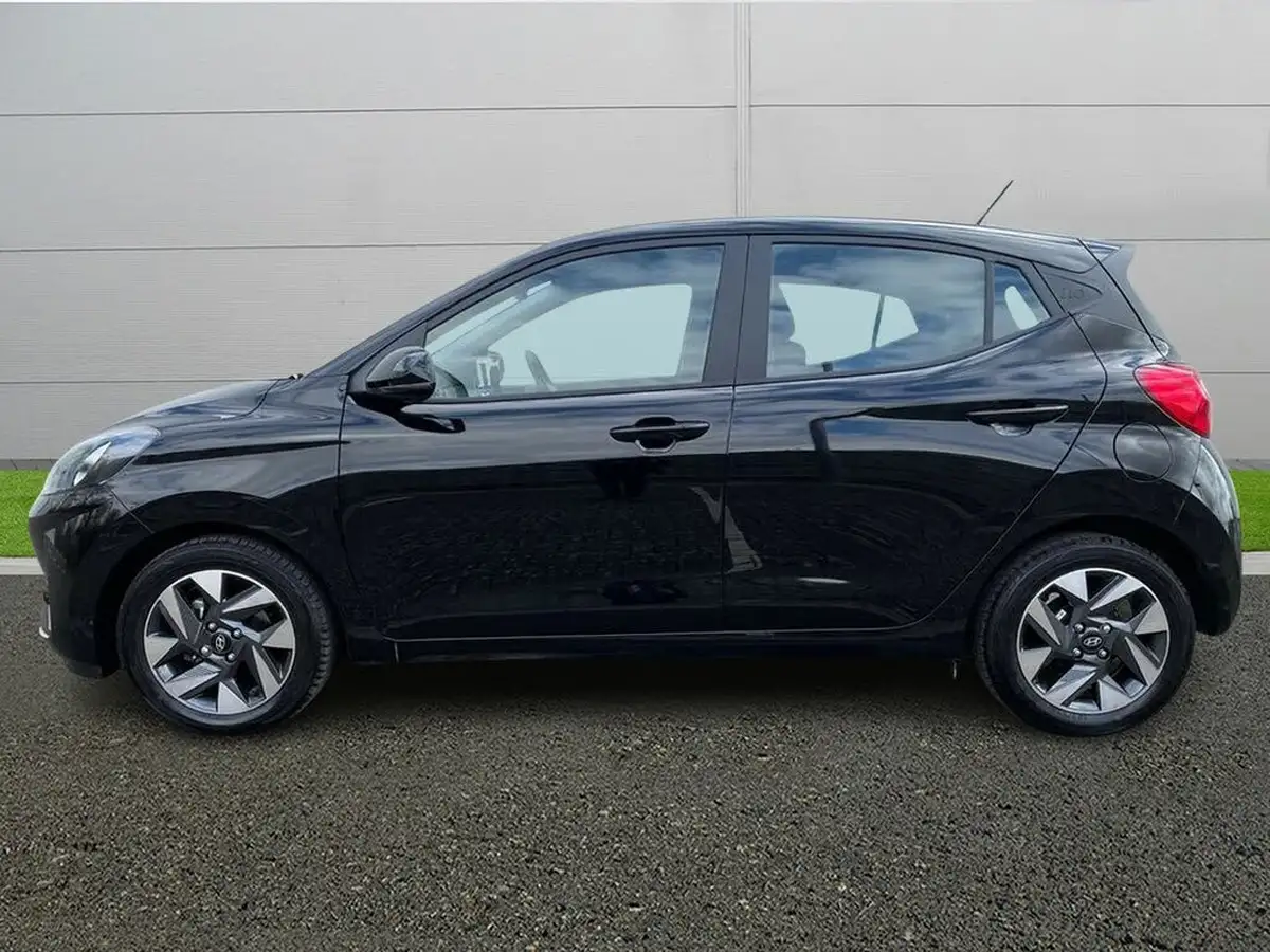 2024-hyundai-i10-12-advance-79ps-auto-big-3