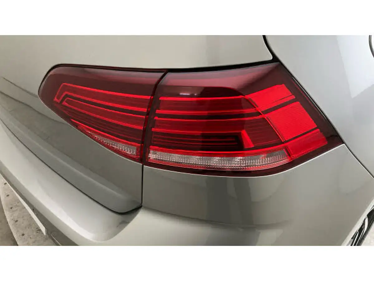 2020-volkswagen-golf-16tdi-match-edition-hatchback-big-37