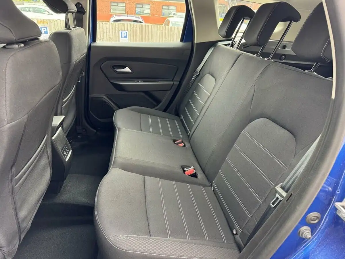 2022-dacia-duster-10-tce-comfort-90hpeu6d-4x2-window-van-big-18