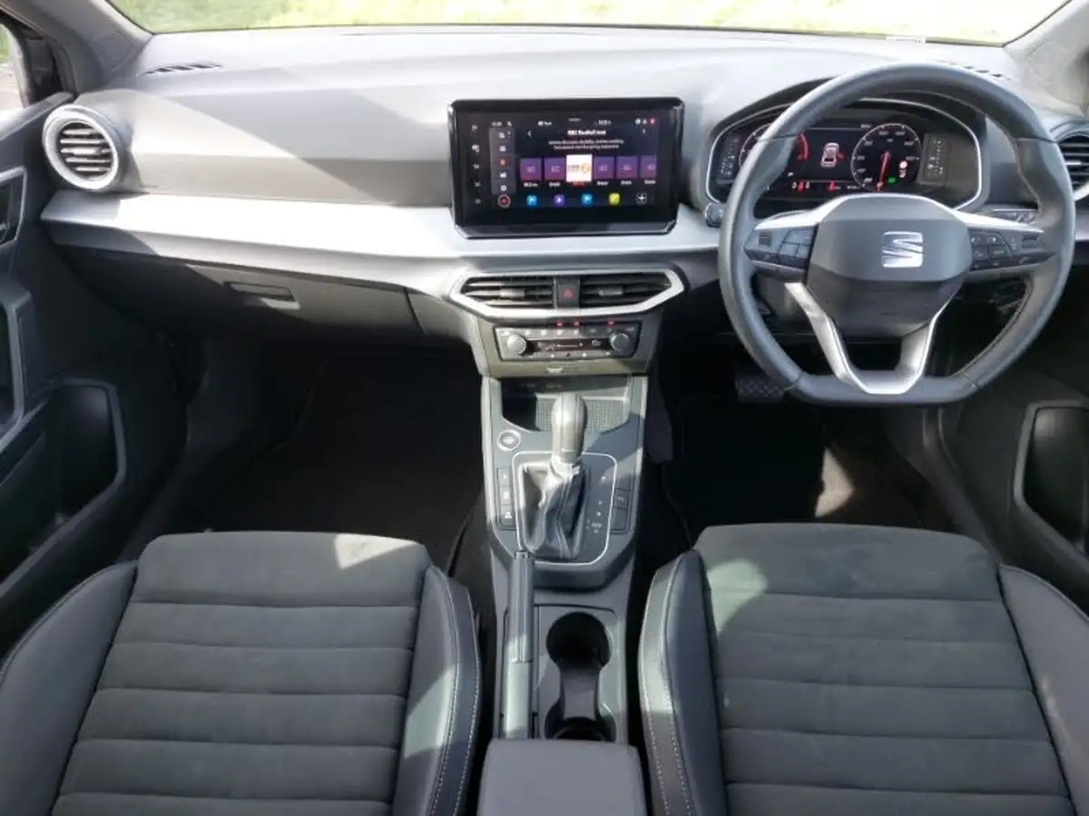 2024-seat-ibiza-10-tsi-xcellence-lux-115ps-dsg-big-2
