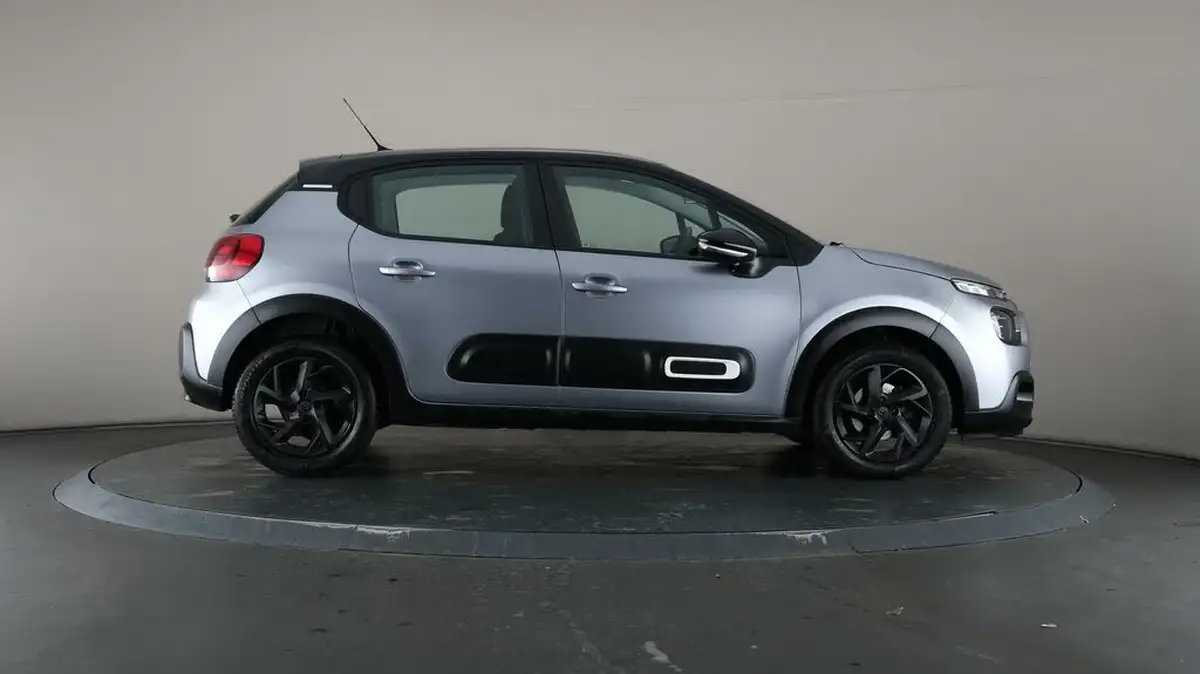 2021-citroen-c3-12-puretech-shine-83ps-big-52