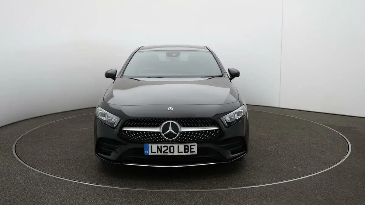 2020-mercedes-benz-a-class-13-a200-amg-line-saloon-4d-7g-dct-big-30