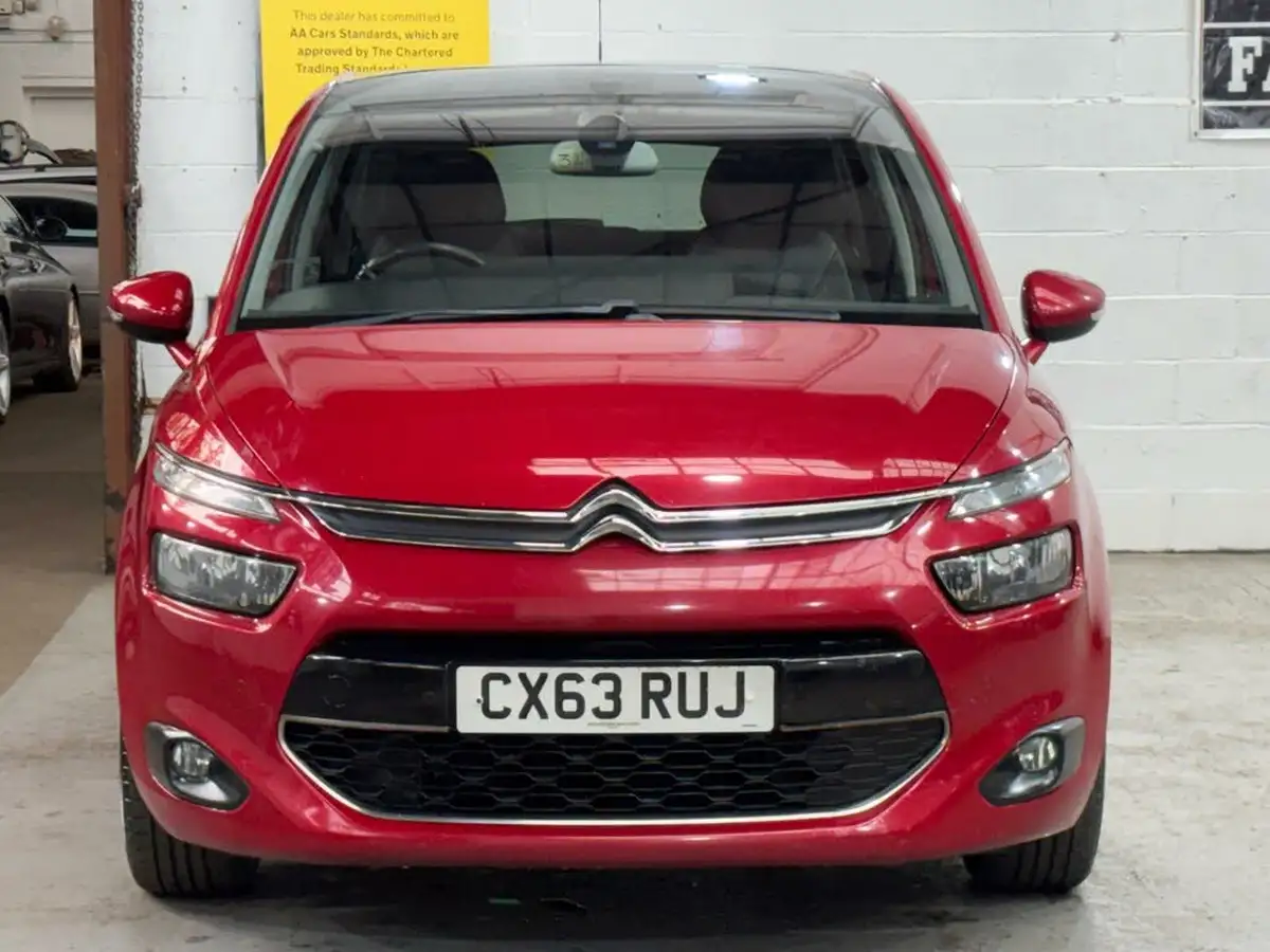 2014-citroen-c4-picasso-16e-hdi-exclusive-airdream-etg6-big-1