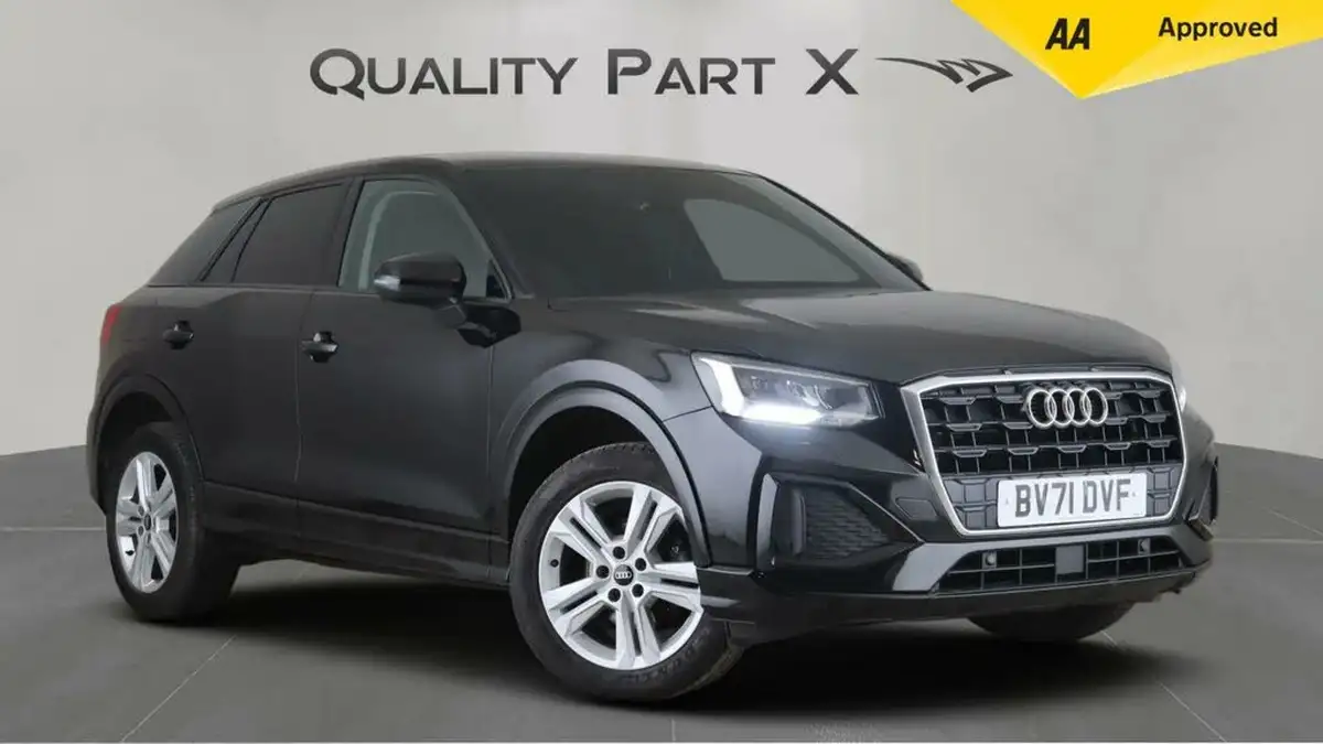 2021-audi-q2-10-30-tfsi-sport-big-0