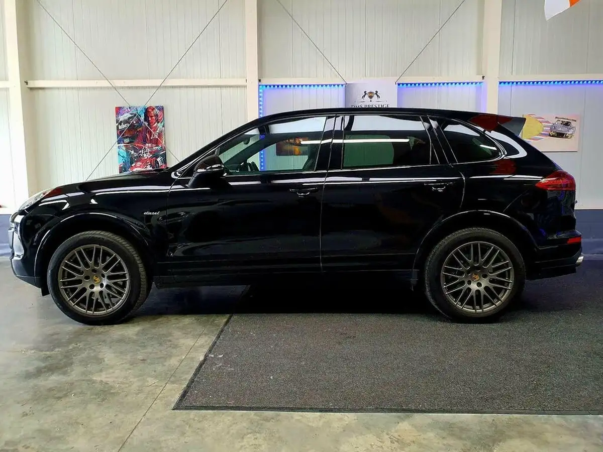 2017-porsche-cayenne-30td-diesel-platinum-edition-big-5
