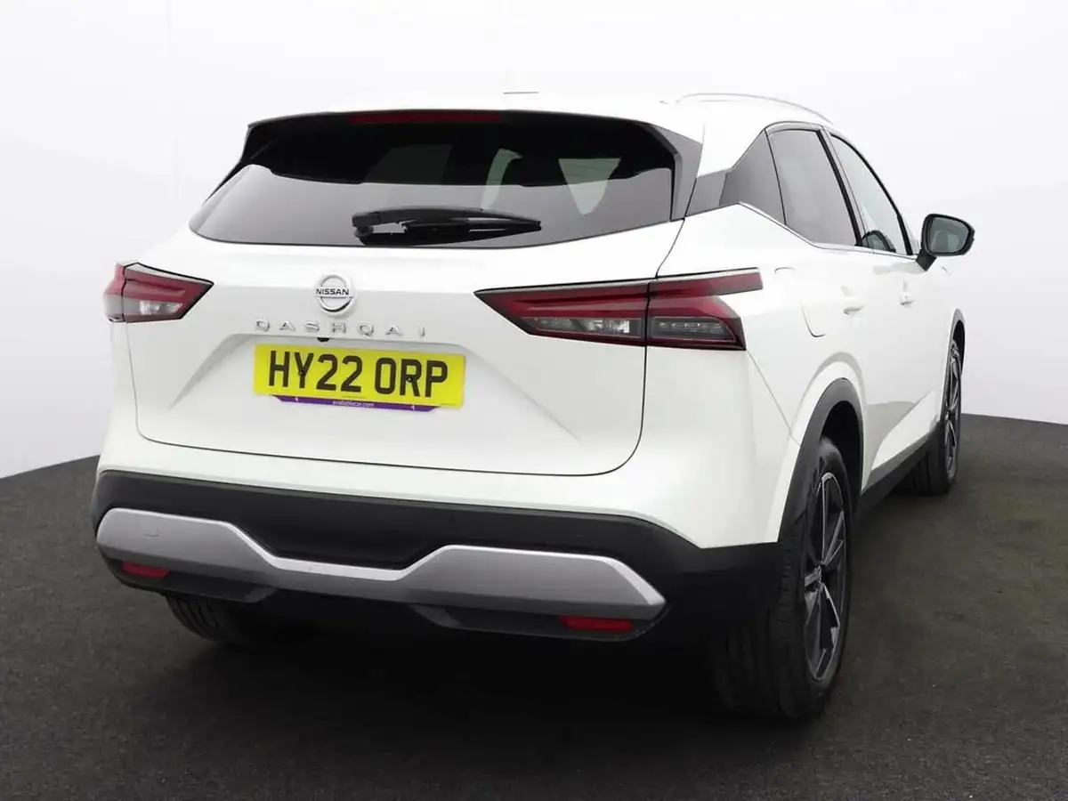 2022-nissan-qashqai-13-dig-t-tekna-158ps-xtronic-big-4