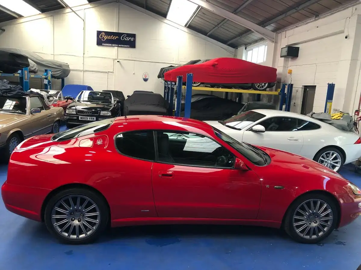 2004-maserati-coupe-42-cambiocorsa-big-39