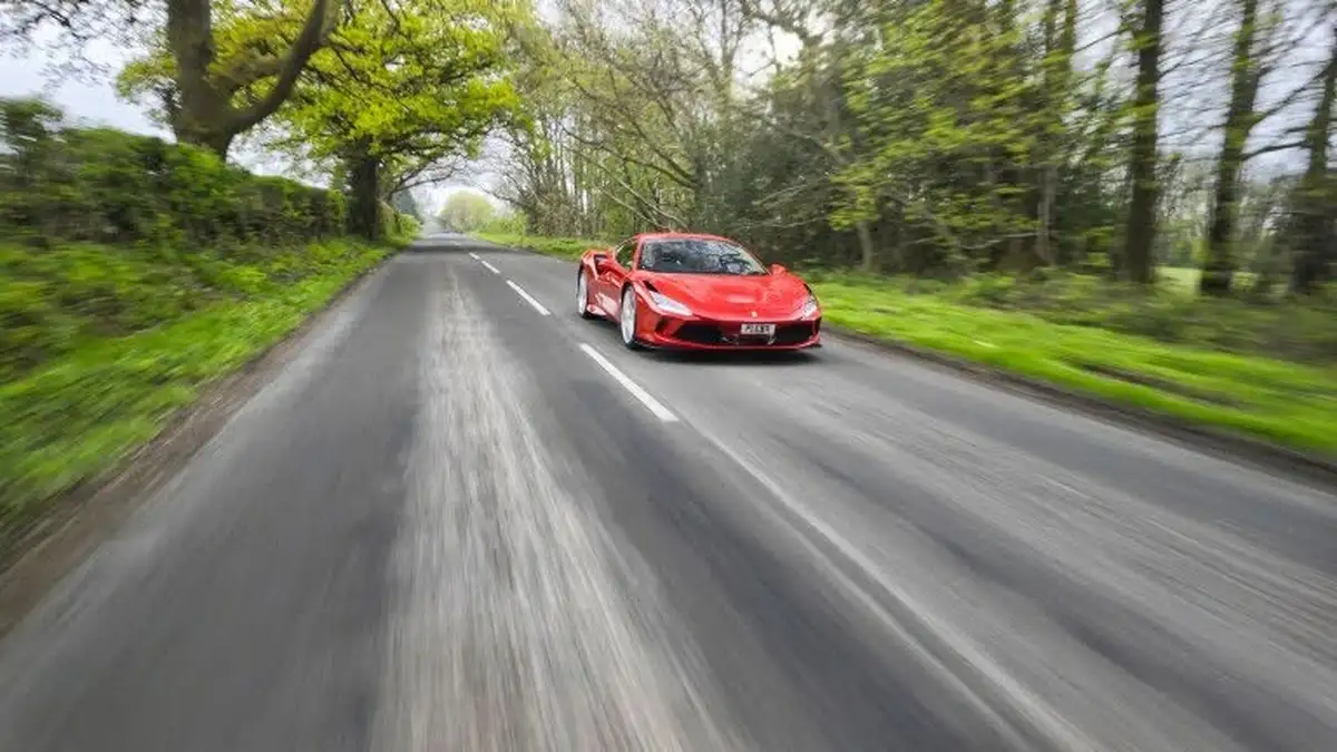 2021-ferrari-f8-tributo-big-62