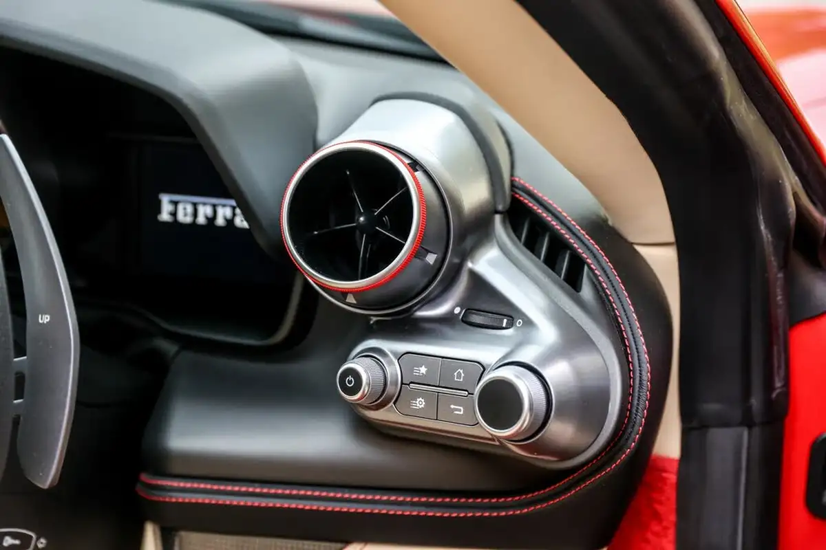 2021-ferrari-f8-tributo-big-38