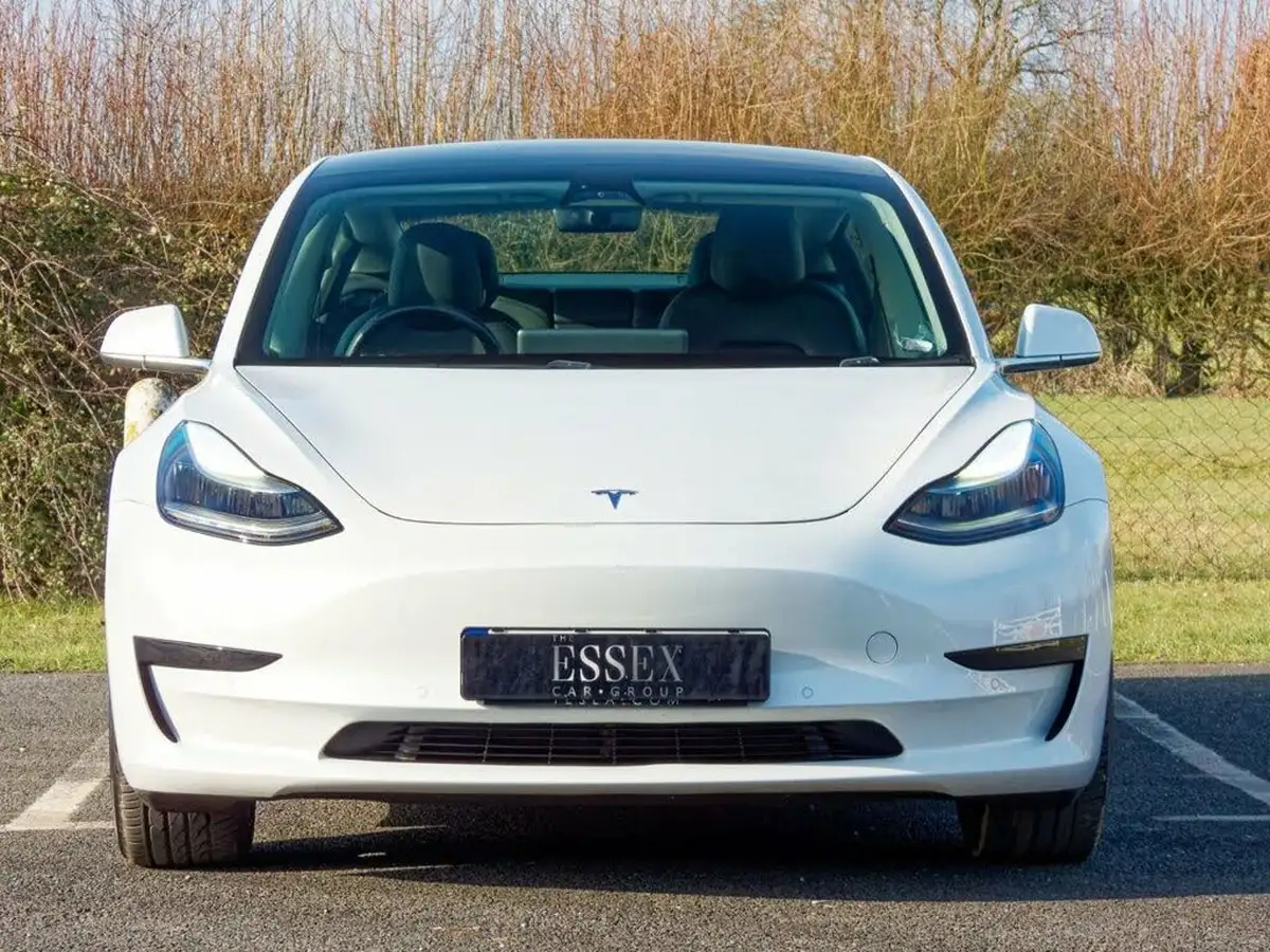 2020-tesla-model-3-e-standard-plus-big-2