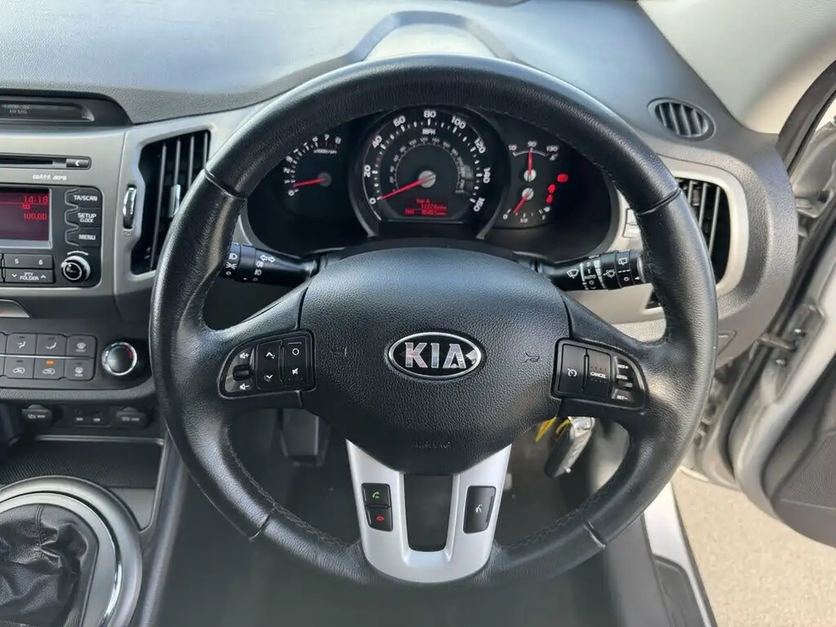 2014-kia-sportage-16-1-big-37
