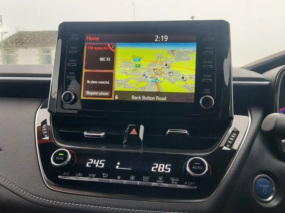 2021-toyota-corolla-18-vvt-i-design-trk-touring-sports-5d-big-30